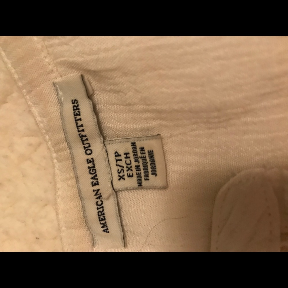 blouse - Picture 2 of 5
